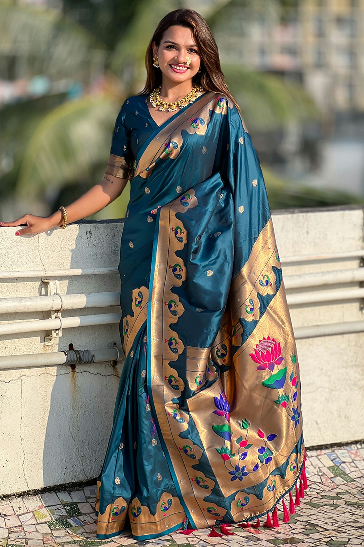 Teal Blue Colour Paithani Silk Paithani Saree