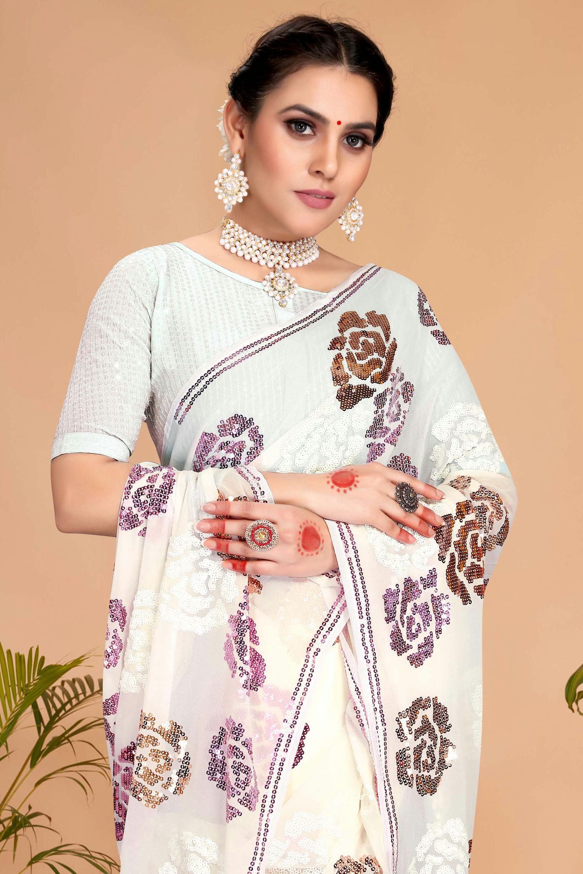 White Colour Georgette Saree