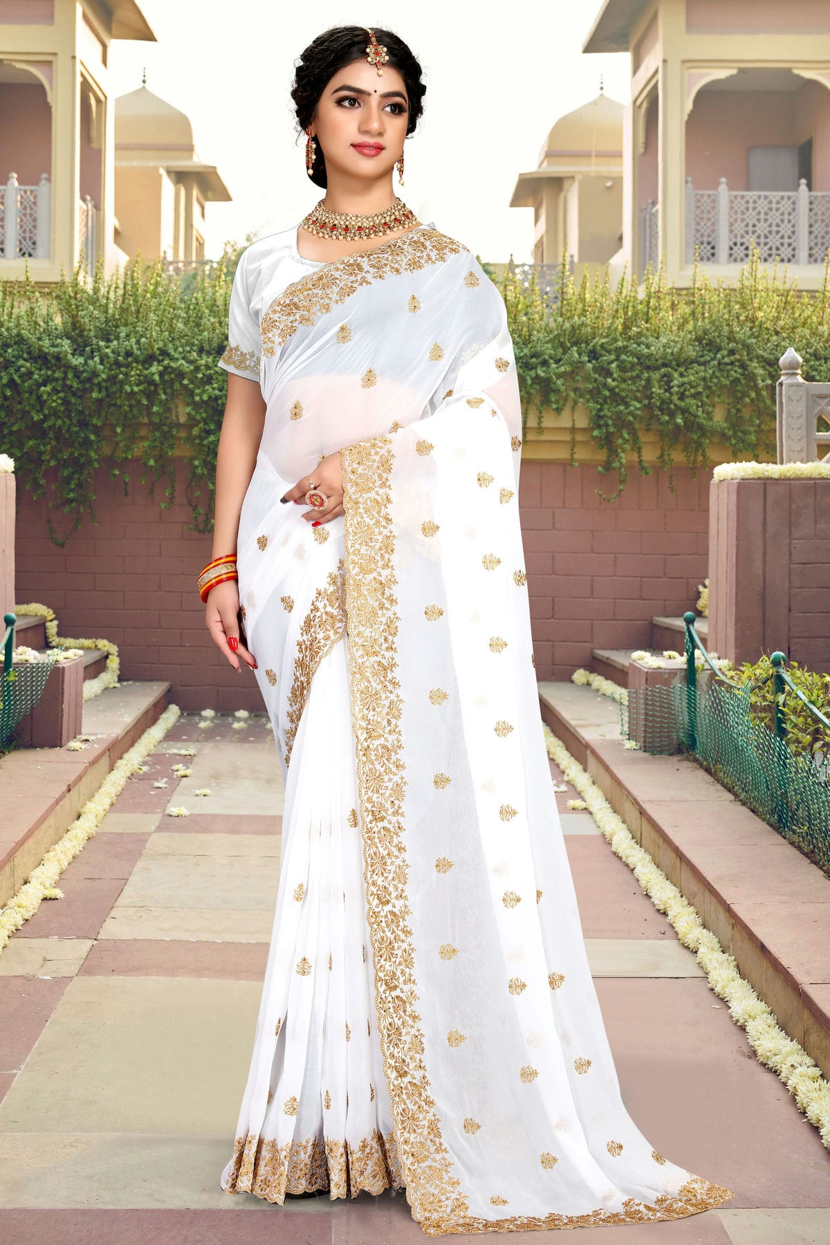 White Colour Georgette Saree