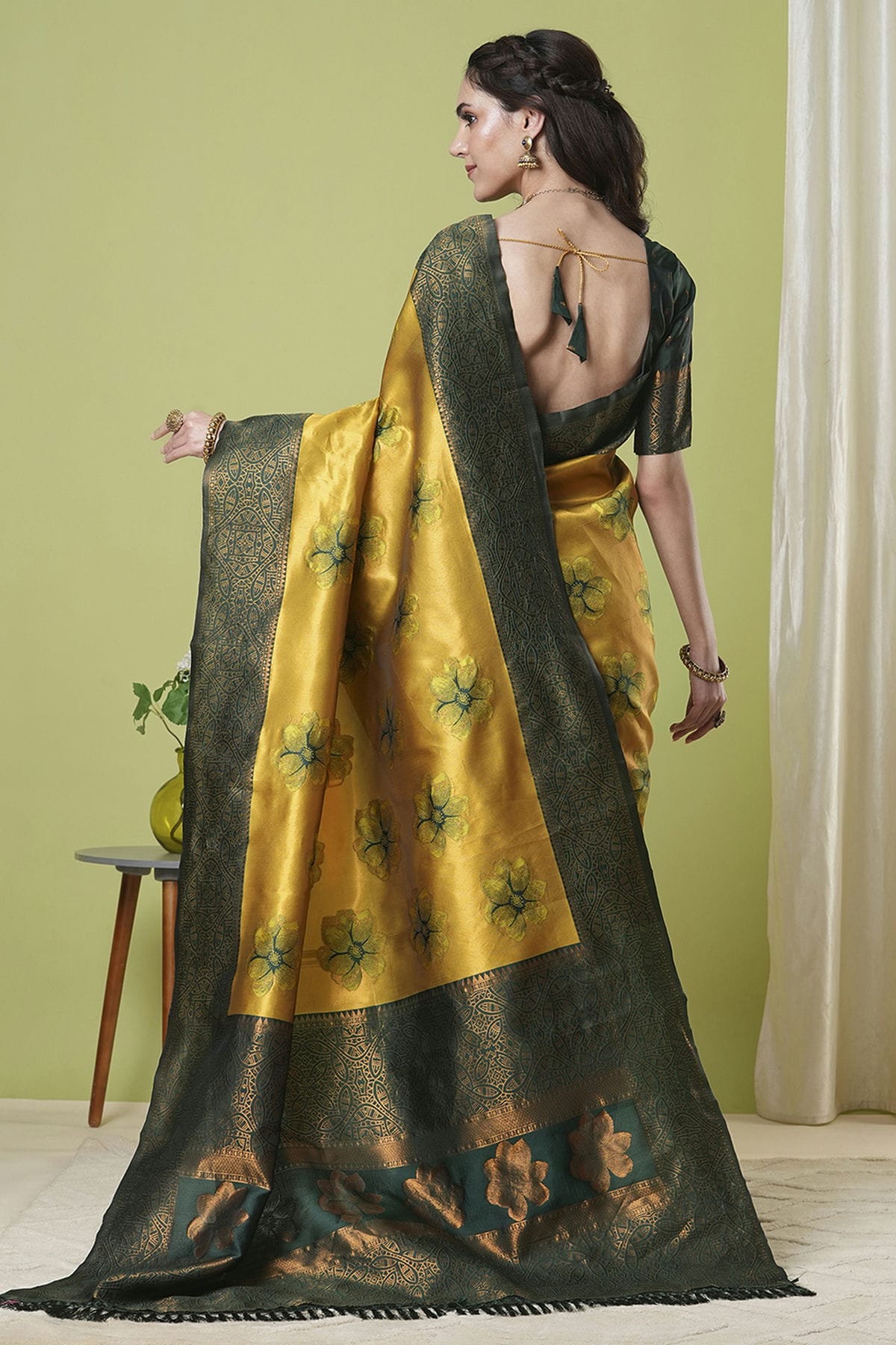 Yellow Colour Banarasi Silk Traditional Saree VSSD1112638