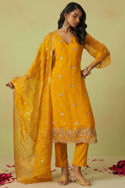 Yellow-Colour-Semi-Stitched-Shimmer-Organza-Pant-Style-Suit-VSSM1112794