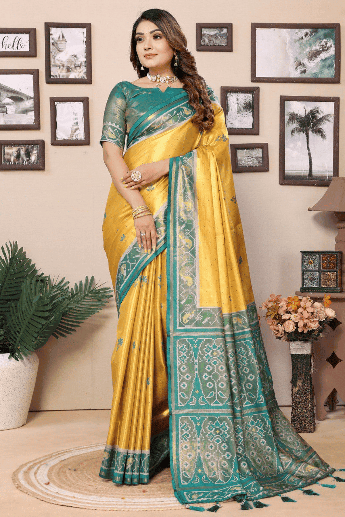 Yellow-Colour-Woven-Work-Pure-Banarasi-Tissue-Silk-Traditional-Saree-VSSD1250297