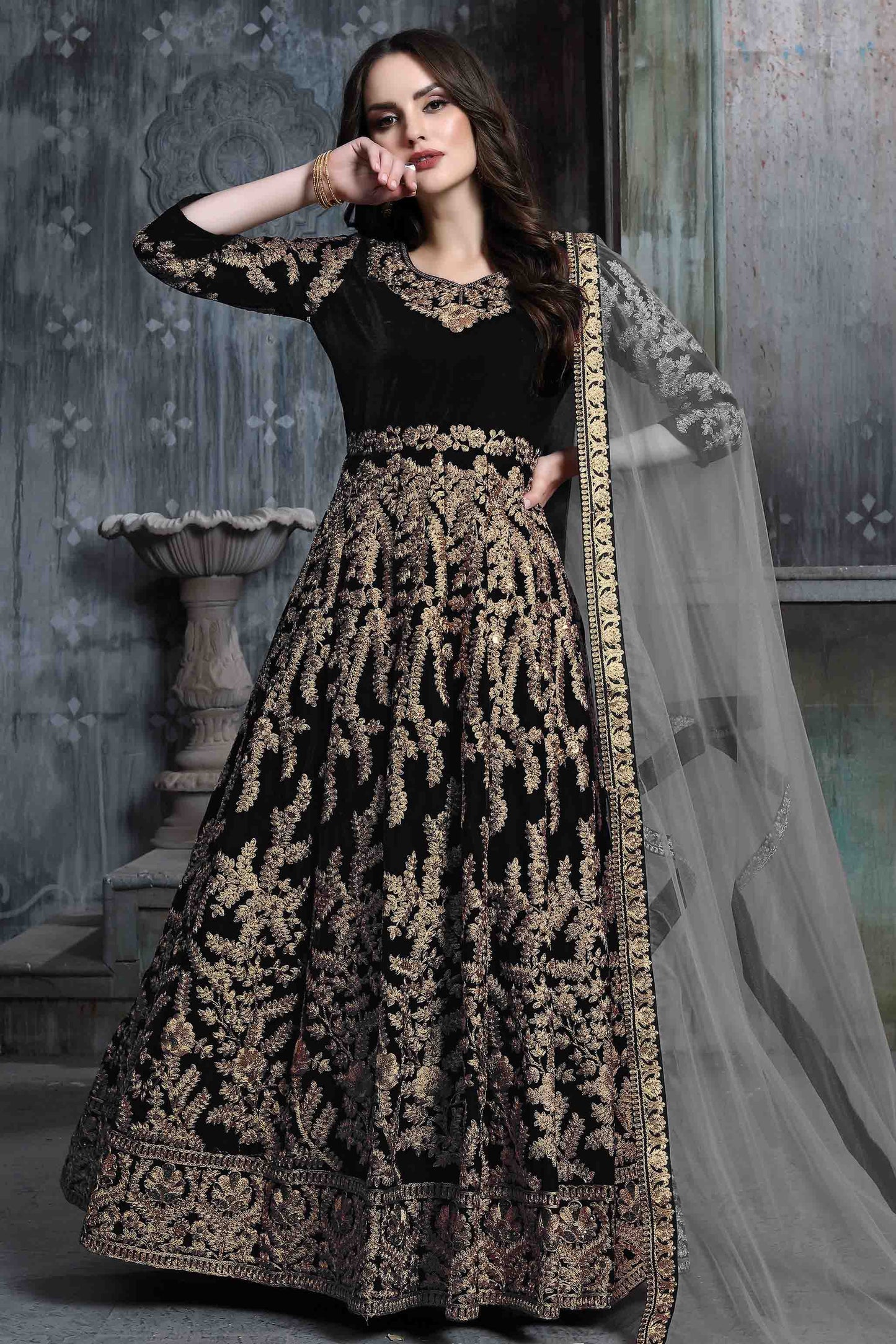 Black Colour 9000 Velvet Semi Stitched Anarkali Suit