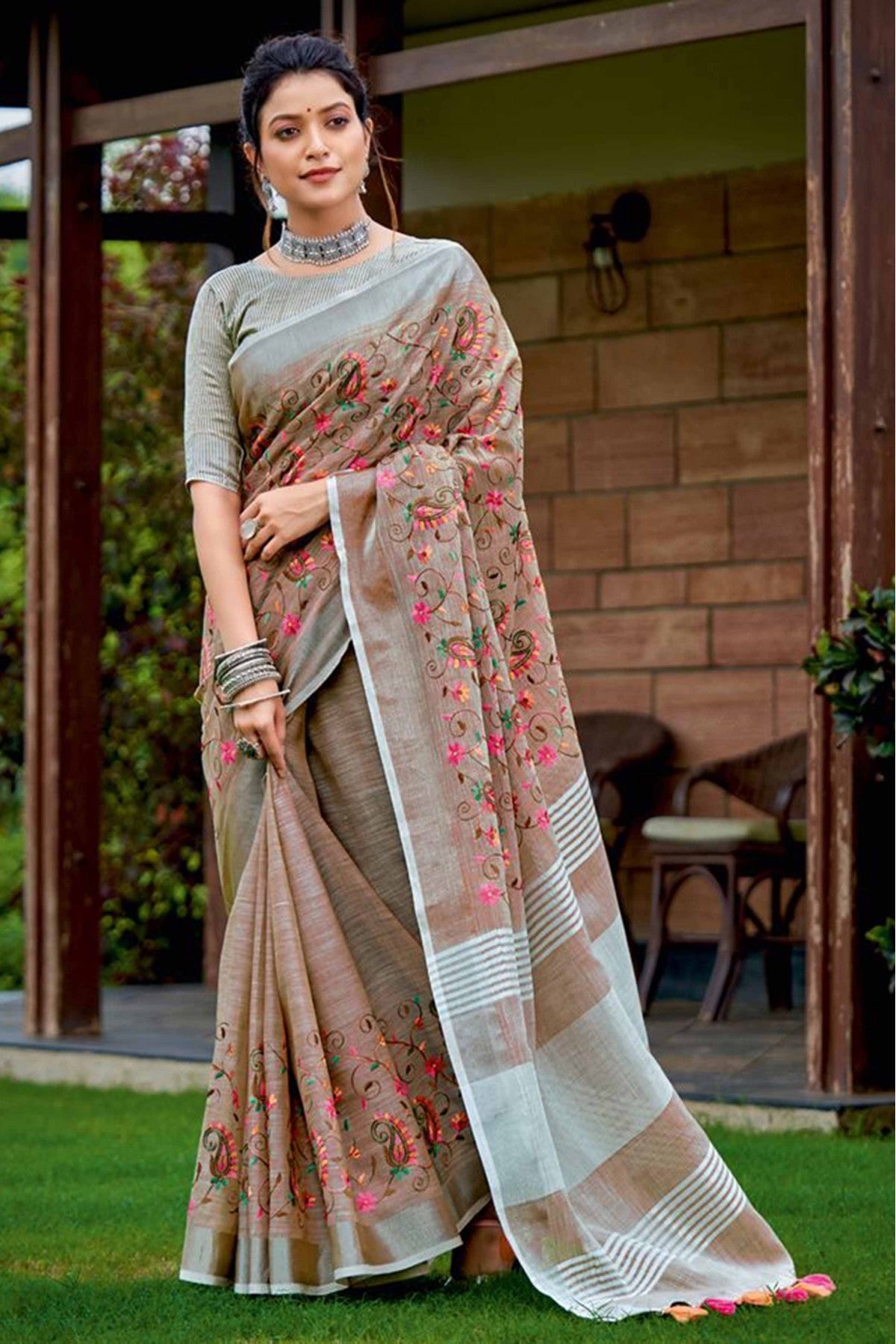 Grey Colour Linen Thread Work Saree