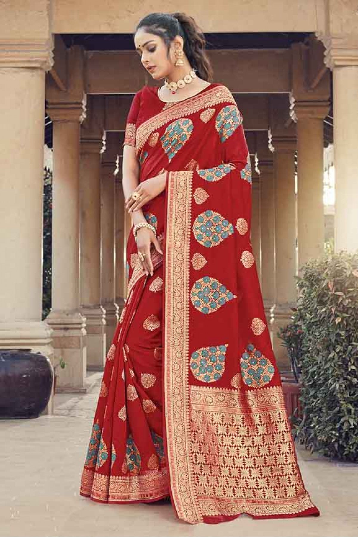 Maroon Colour Silk Traditional Saree