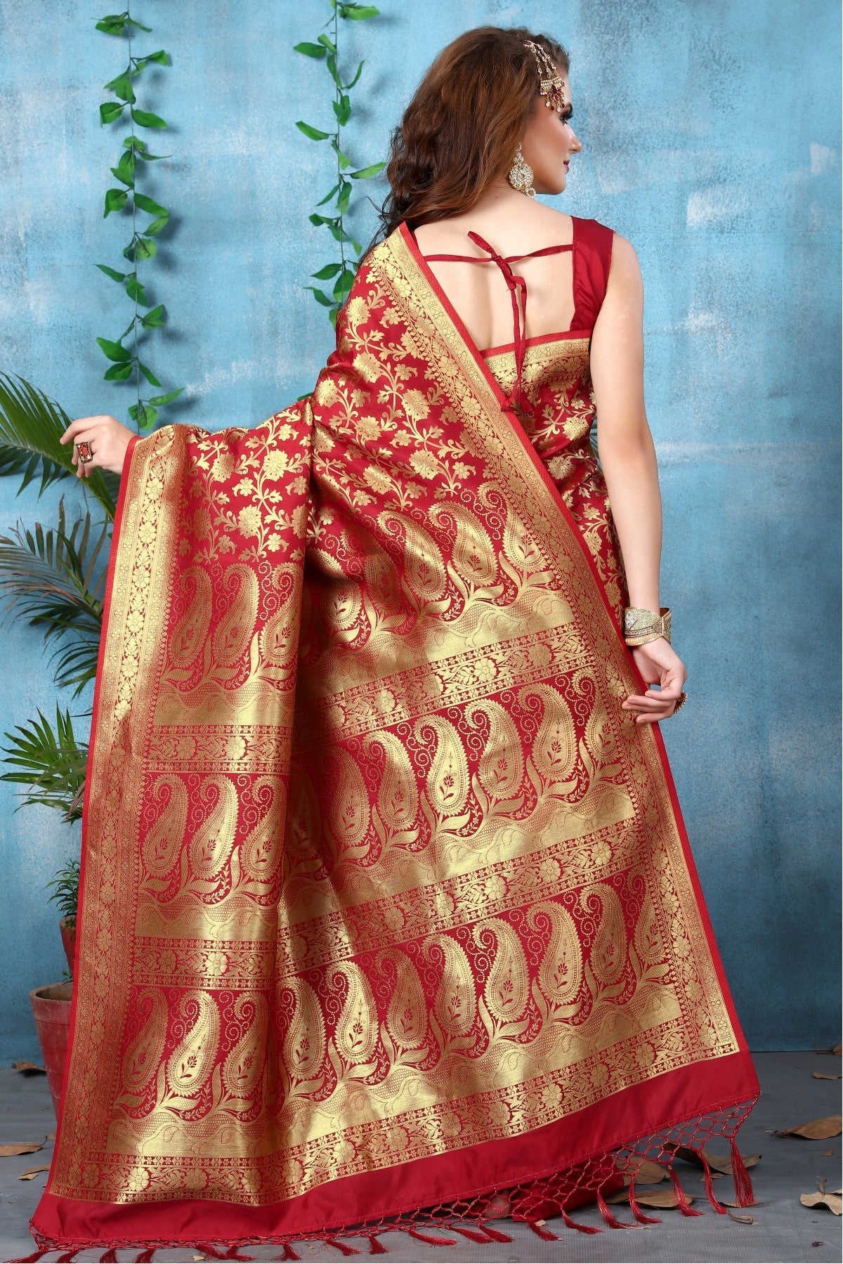 Red Colour Banarasi Art Silk Woven Saree