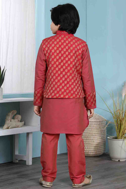 Red Colour Cotton Silk Kurta Pajama With Jacket VSBW1070095