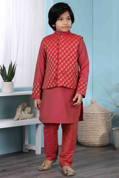 Red Colour Cotton Silk Kurta Pajama With Jacket VSBW1070095