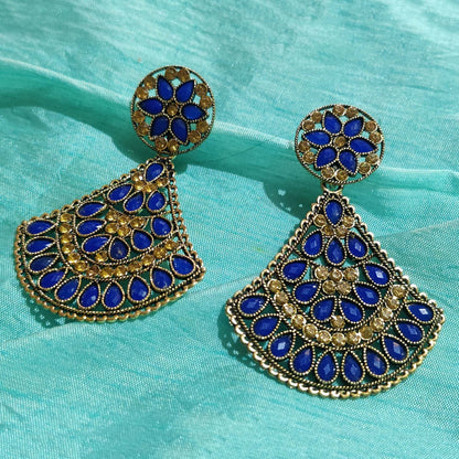 Vastradi Alloy Crystal Fan Stone Work Earring in Blue Colour