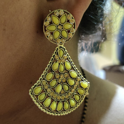 Vastradi Alloy Crystal Fan Stone Work Earring in Yellow Colour