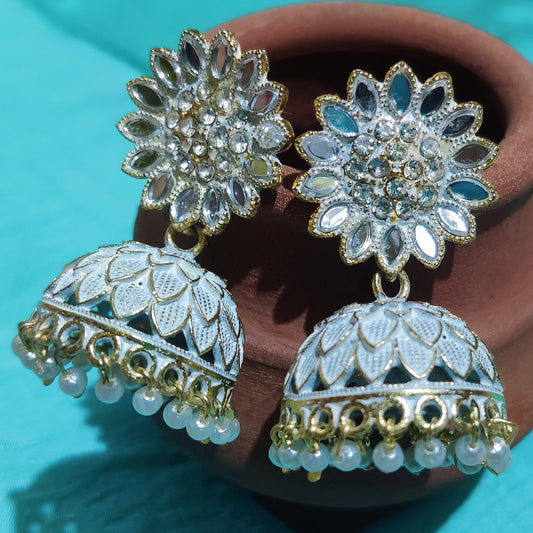 Vastradi Alloy Golden Traditional Jhumka in White Colour